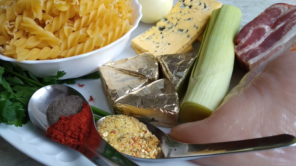 składniki na garnek serowy w instantpot