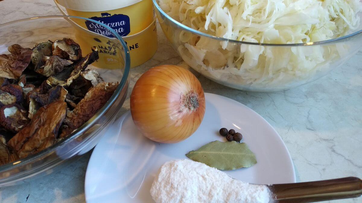 ingredients for cabbage and mushroom dish