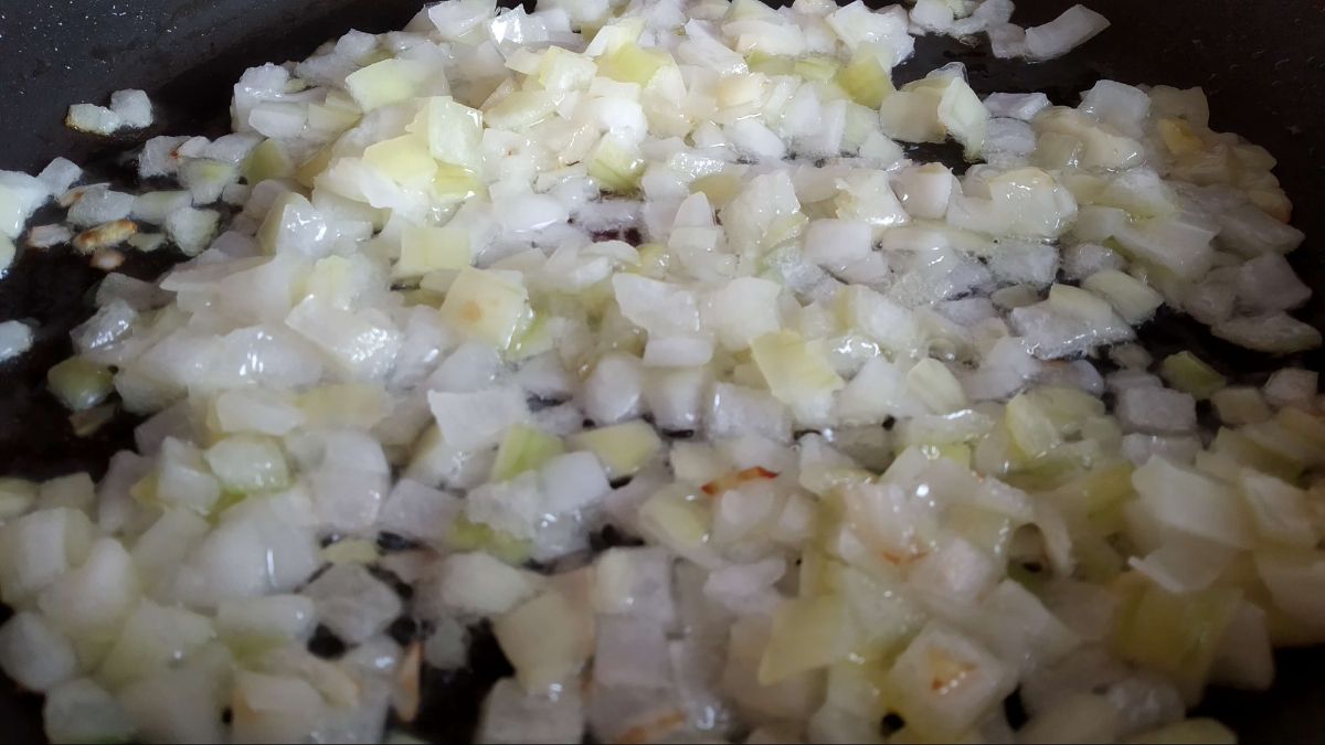 sautéd chopped onion and lard - instant pot club
