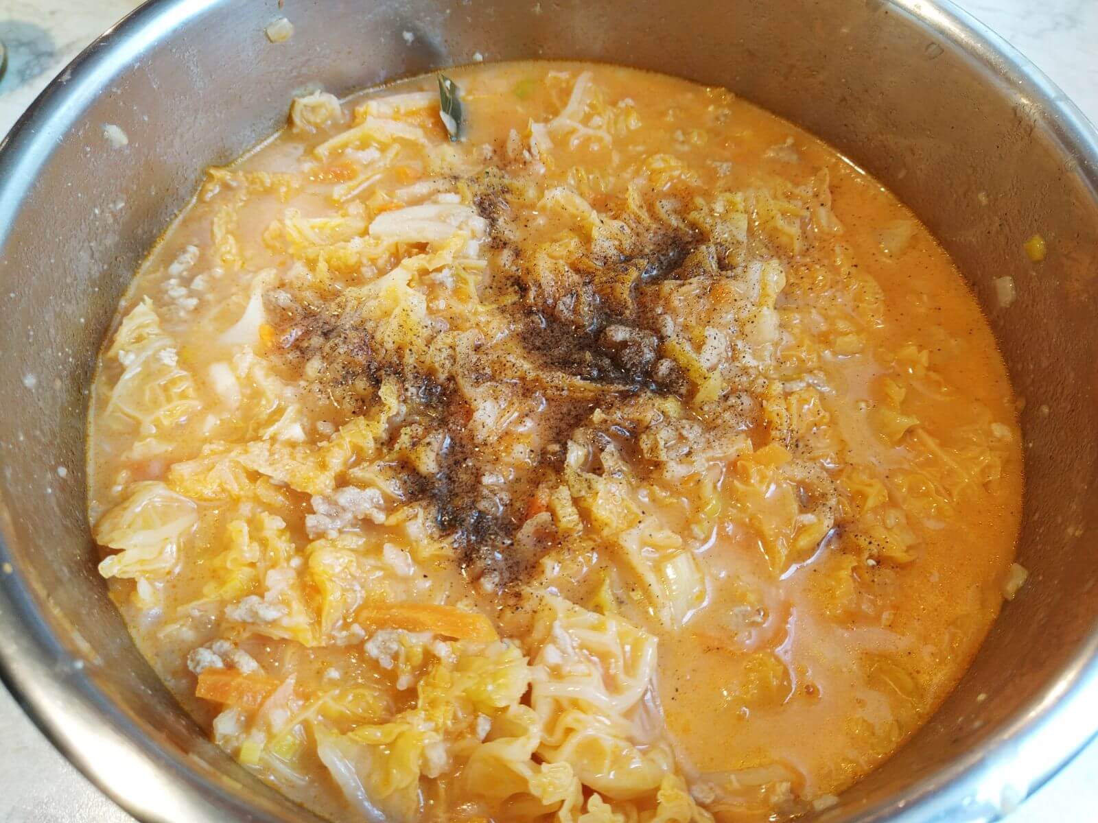pieprz przyprawa na zupie w garnku instant pot